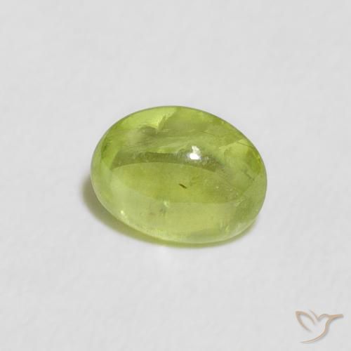 Sfene Verde giallastro vivace naturale da 0.77 ct, Ovale, Trasparente