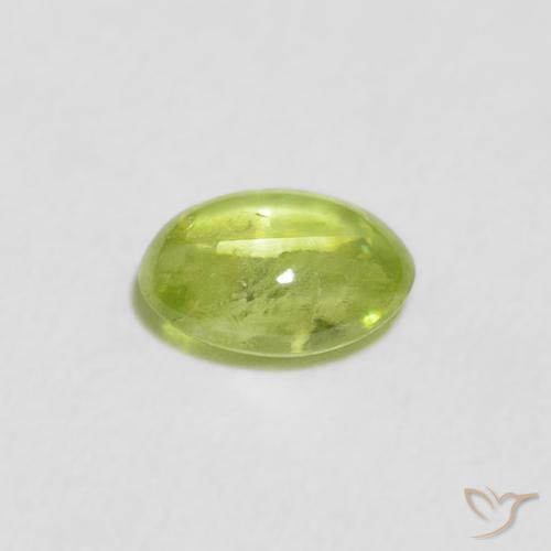 Sfene Verde giallastro vivace naturale da 0.77 ct, Ovale, Trasparente