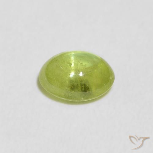 Sfene Verde giallastro vivace naturale da 0.76 ct, Ovale, Trasparente