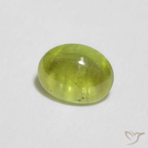 Sfene Verde oliva naturale da 0.51 ct, Ovale, Trasparente