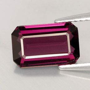 Spinello naturale  da 2,47 ct, taglio smeraldo, VVS-VS