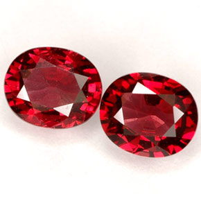 Spinello naturale rosso da  ct, taglio ovale, VVS-VS