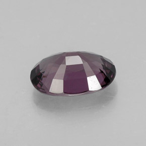 Spinello naturale viola da 1,88 ct, taglio ovale, VS
