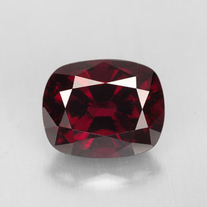 Spinello naturale  da 2,79 ct, taglio a cuscino, VS