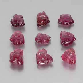Spinello naturale rosso da  ct, forma fantasia, trasparente