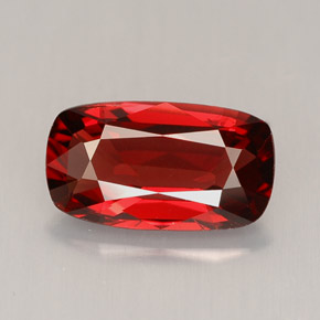 Spinello naturale arancione da 1,95 ct, taglio a cuscino, VS