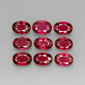 Spinello naturale rosso da  ct, taglio ovale, VS