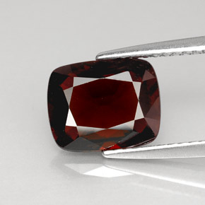 Spinello naturale rosso da 2,83 ct, taglio a cuscino, VVS