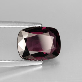Spinello naturale  da 2,28 ct, taglio a cuscino, VVS-VS
