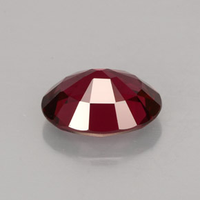 Spinello naturale rosso da 1,77 ct, taglio ovale, VS