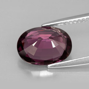 Spinello naturale viola da 3,10 ct, taglio ovale, VS