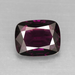 Spinello naturale  da 3,44 ct, taglio a cuscino, VVS-VS