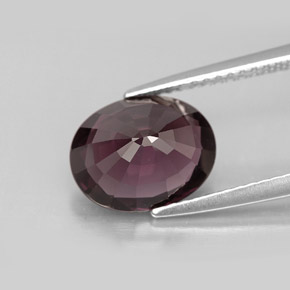 Spinello naturale  da 3,13 ct, taglio ovale, VVS-VS