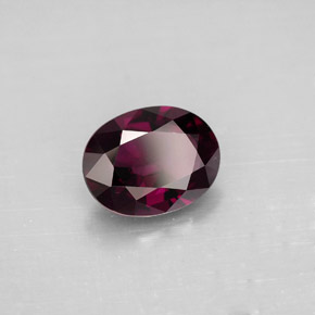 Spinello naturale viola da 2,06 ct, taglio ovale, VVS