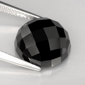 Spinello naturale nero da 8,69 ct, taglio rotondo, opaco
