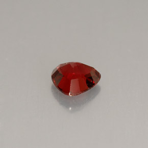 Spinello naturale rosso da 0,53 ct, trillion, VS
