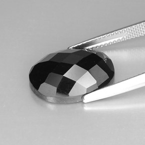 Spinello naturale nero da 10,46 ct, taglio ovale, opaco
