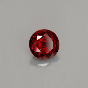 Spinello naturale  da 0,57 ct, taglio rotondo, VS-SI