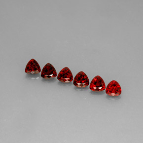 Spinello naturale rosso da  ct, trillion, VS