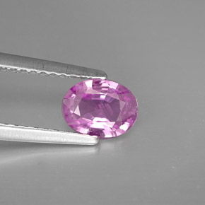 Spinello naturale viola da 0,70 ct, taglio ovale, VS