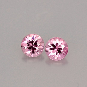 Spinello naturale rosa da  ct, taglio rotondo, VVS-VS