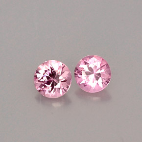 Spinello naturale rosa da  ct, taglio rotondo, VVS-VS