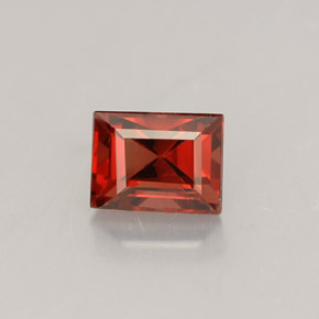 Spinello naturale rosso da 0,56 ct, baguette, VS