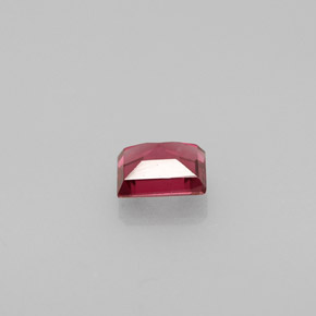 Spinello naturale rosso da 0,43 ct, baguette, VS