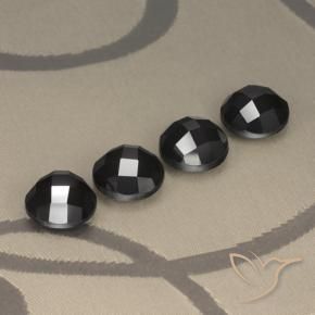 Gemme di Spinello Nero naturale da 19.19 ct, Rotondo, Opaco