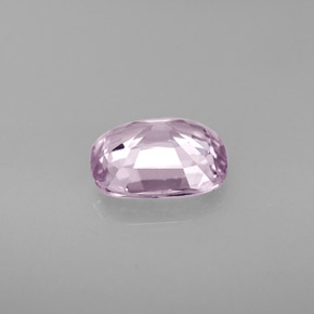 Spinello naturale viola da 2,43 ct, taglio a cuscino, VVS-VS