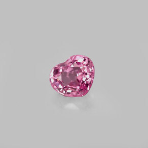 Spinello naturale rosa da 0,68 ct, a forma di cuore, VVS-VS
