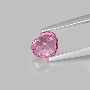 Spinello naturale rosa da 0,68 ct, a forma di cuore, VVS-VS