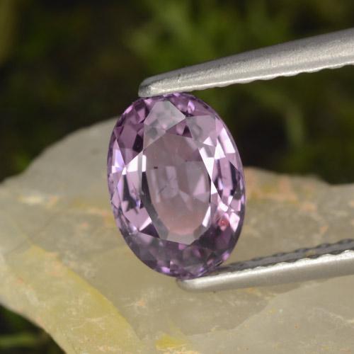 Spinello naturale viola da 1,05 ct, taglio ovale, VS
