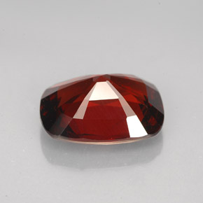Spinello naturale rosso da 4,44 ct, taglio a cuscino, VVS-VS
