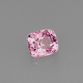 Spinello naturale rosa da 0,67 ct, taglio a cuscino, VS