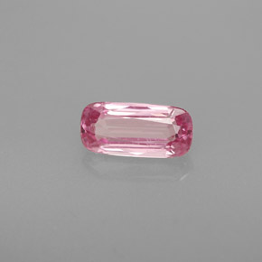 Spinello naturale rosa da 0,80 ct, taglio a cuscino, VS
