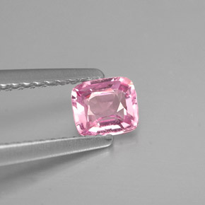 Spinello naturale rosa da 0,42 ct, taglio a cuscino, VS