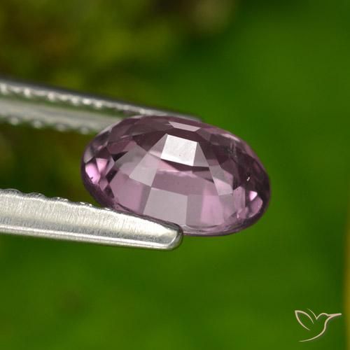 Spinello Viola medio naturale da 0.93 ct, Ovale, VS