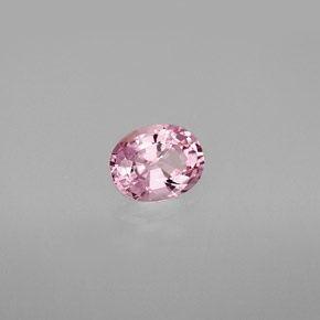Spinello naturale rosa da 0,97 ct, taglio ovale, VS
