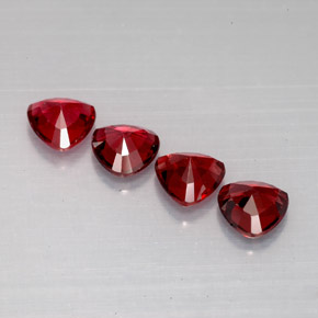 Spinello naturale rosso da  ct, trillion, VS