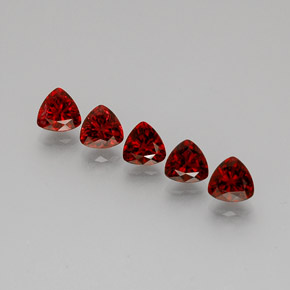 Spinello naturale rosso da  ct, trillion, VS