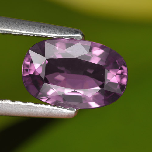 Spinello naturale porpora da 1,08 ct, taglio ovale, VS