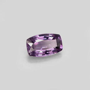 Spinello naturale porpora da 1,30 ct, taglio a cuscino, VS