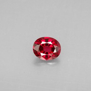 Spinello naturale rosso da 0,62 ct, taglio ovale, VS