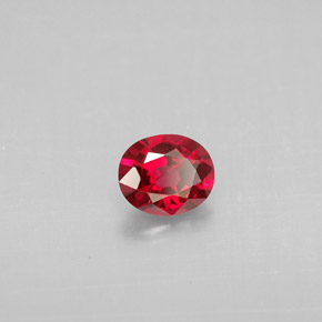 Spinello naturale rosso da 0,62 ct, taglio ovale, VS