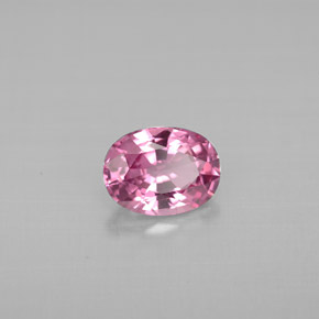 Spinello naturale rosa da 0,97 ct, taglio ovale, VS