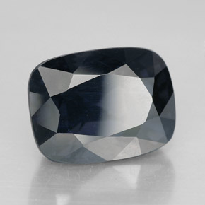 Spinello naturale viola da 6,64 ct, taglio a cuscino, VVS