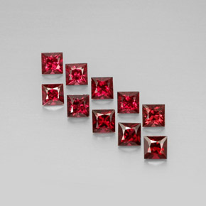 Spinello naturale rosso da  ct, quadrato, VVS-VS