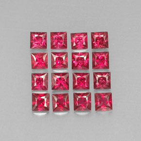 Spinello naturale rosso da  ct, quadrato, VVS-VS