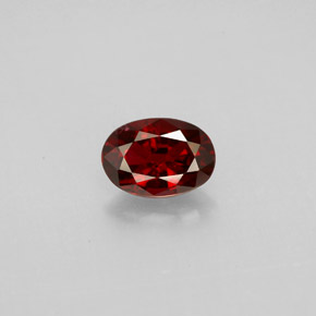 Spinello naturale  da 0,74 ct, taglio ovale, VS